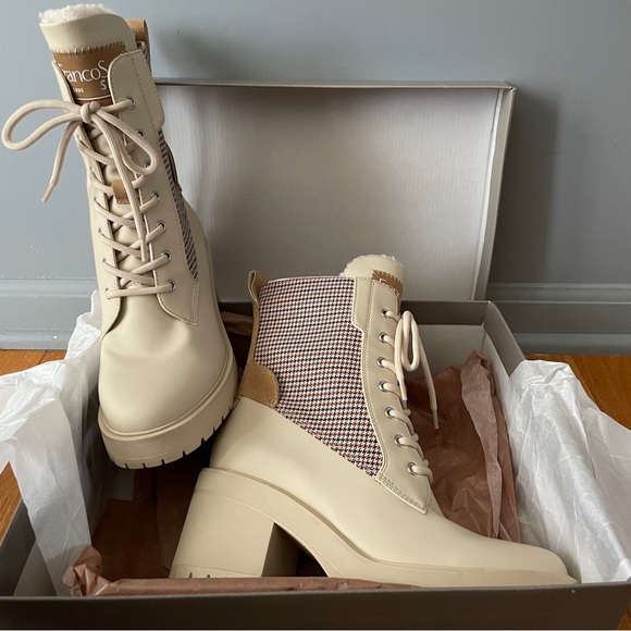 NWT Franco Sarto Dizzy Winter Boots Size 8 - Picture 2 of 4